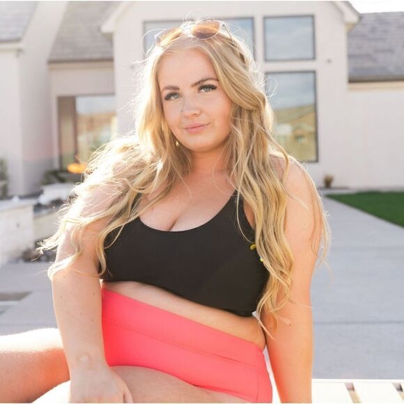 NWT: MidRise Full Coverage Briefs Bikini Swim Bottom in Hot Pink - Picture 2 of 16